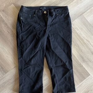 Classic Black Cropped Women's Jeans